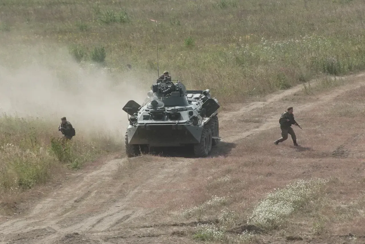 Более 90 образцов военной техники и "Партизанскую деревню" могут увидеть гости форума "Армия-2022" в Екатеринбурге