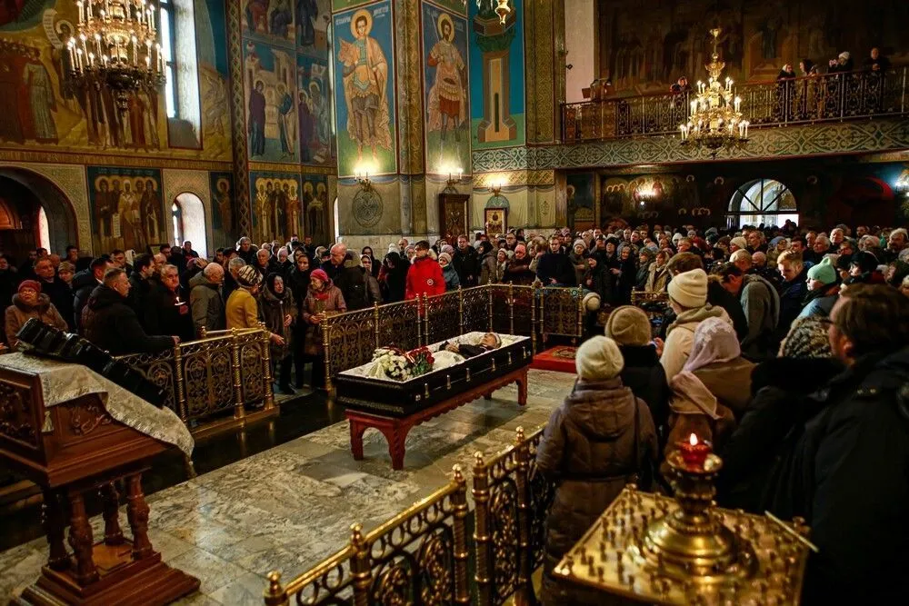 Похороны экс-губернатора Кузбасса Тулеева прошли в Кемерове