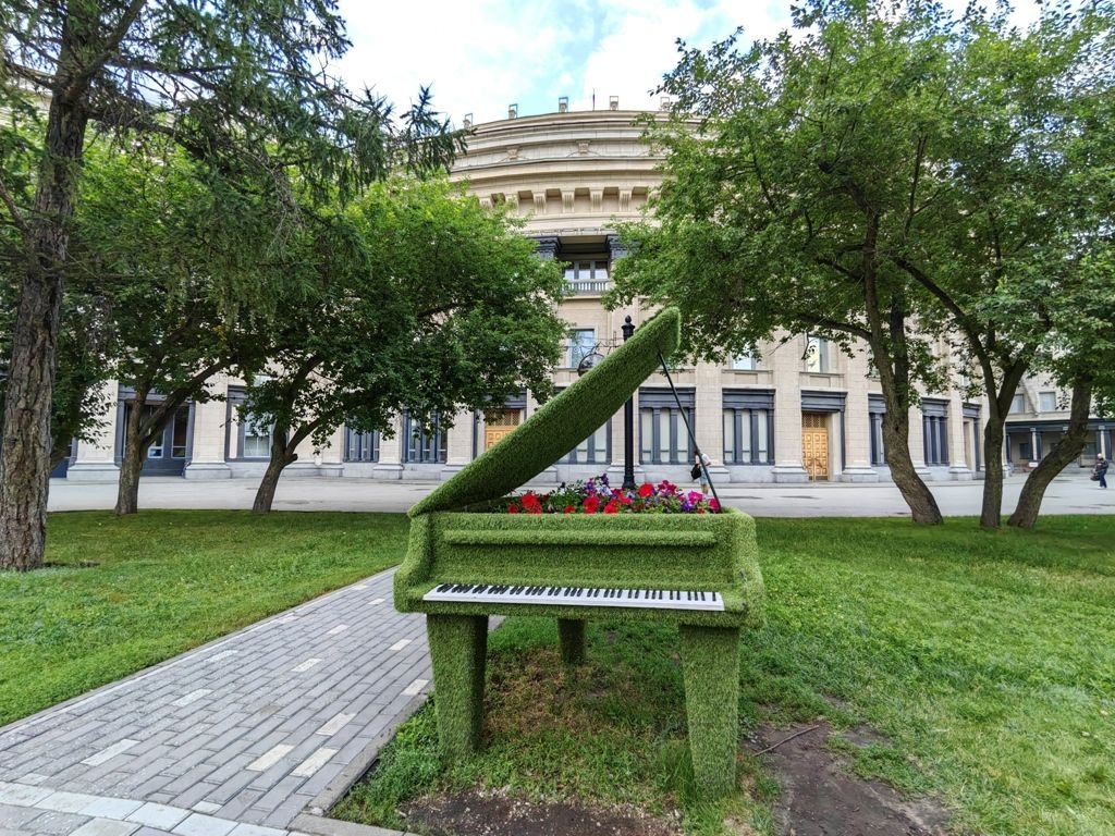 В Новосибирске находится самый большой в России театр оперы и балета. © Интерфакс. Марина Леонова