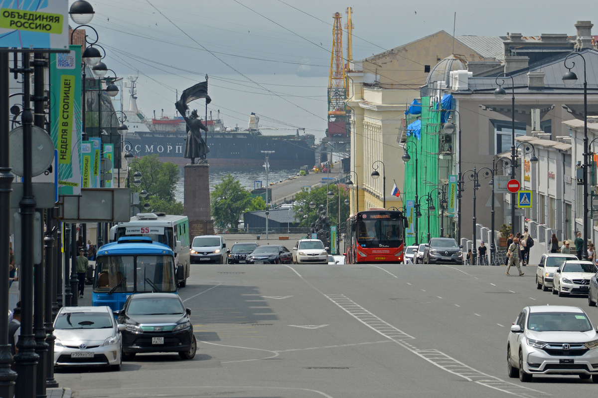 Владивосток – город спусков и подъемов. © "Интерфакс". Инна Басова