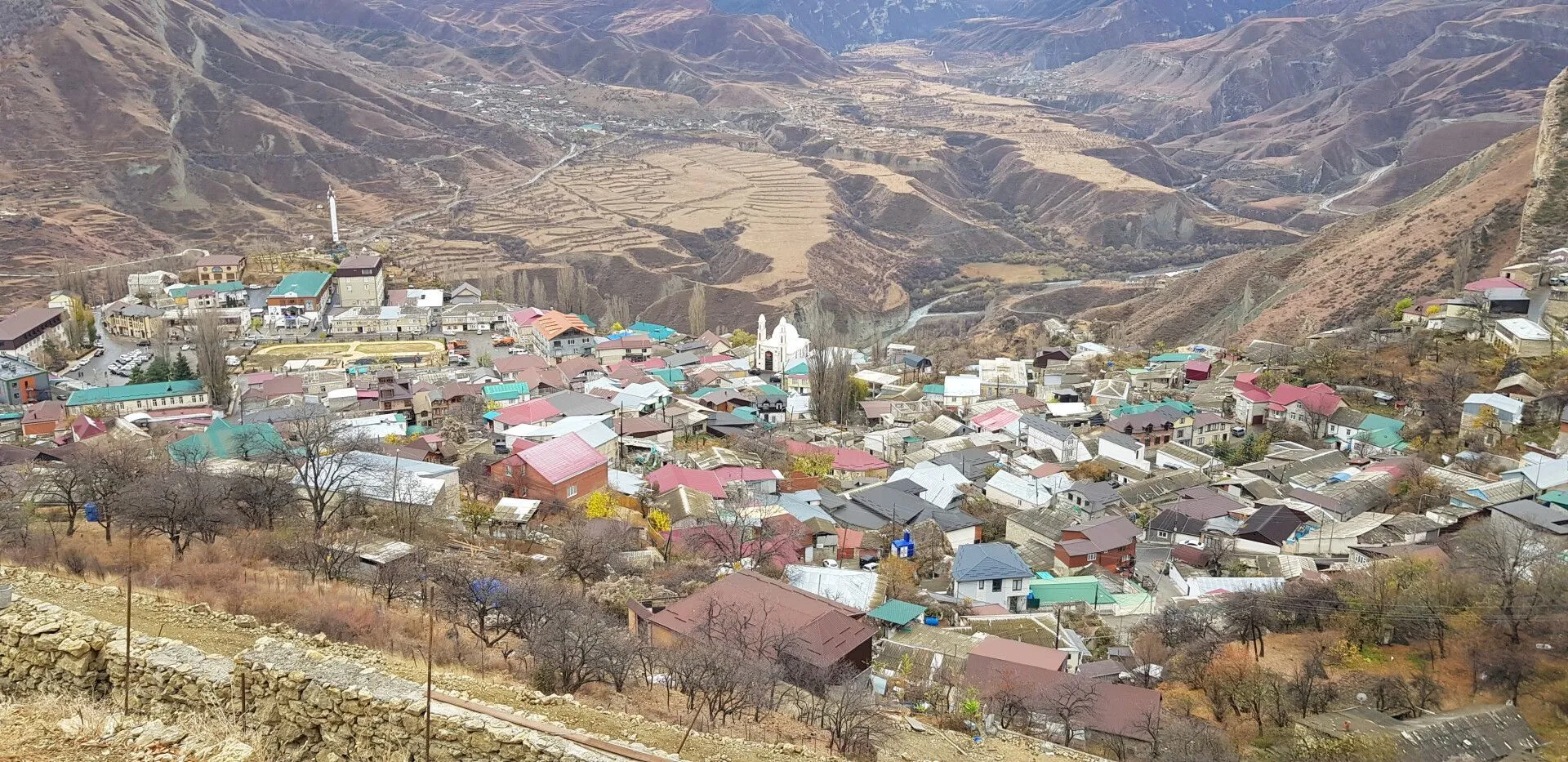 По местам жизни и творчества Расула Гамзатова