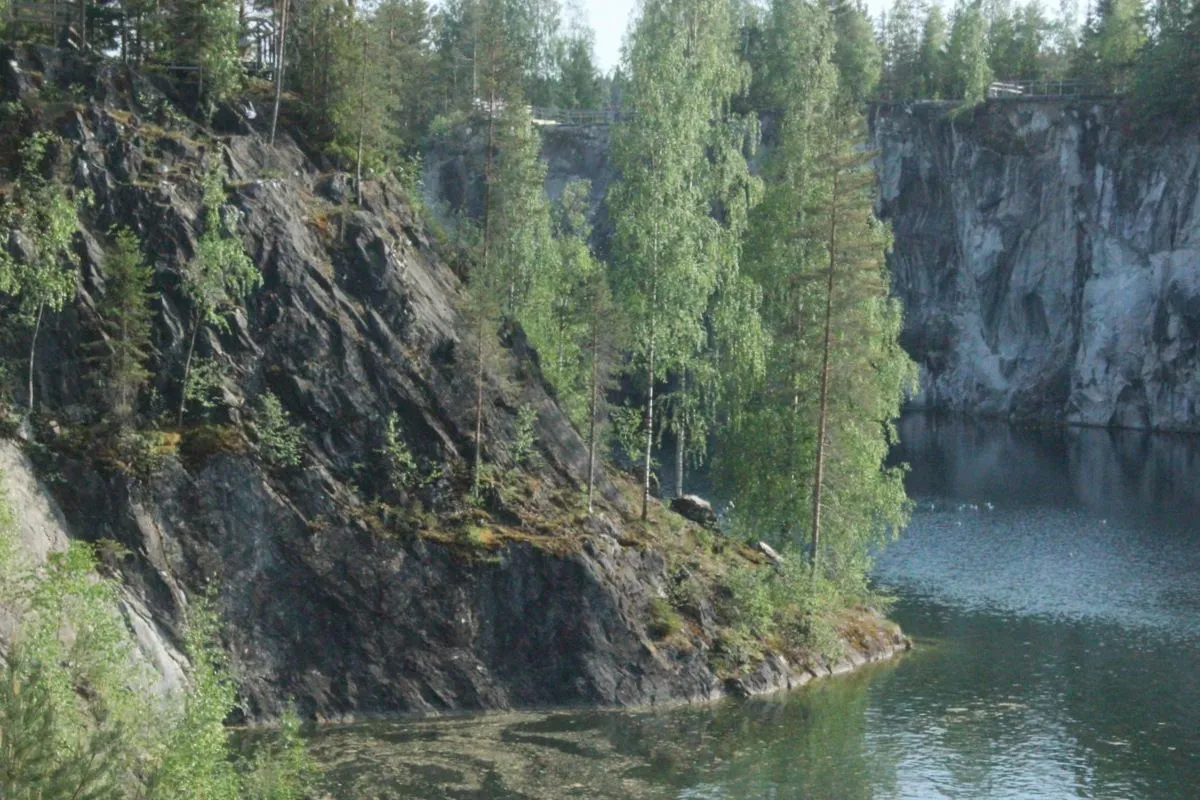 В Карелию на выходные: водопады, ладожские шхеры, Валаам и мраморный каньон Рускеала