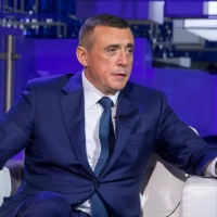 "Наша стратегия - подготовить свои кадры из числа сахалинцев и курильчан"