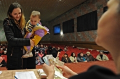 Семьи с детьми могут дистанционно подавать заявки на выплаты