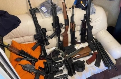 ФСБ сообщила о задержании 109 нелегальных "оружейников" в 40 регионах РФ