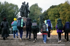 В России растет число туристов, предпочитающих организовывать отдых самостоятельно