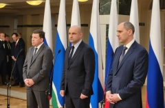 Врио губернатора Свердловской области Паслер представлен правительству региона