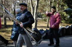 Более 176 тыс. человек поучаствовали в субботнике в Петербурге