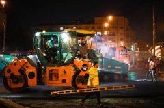 Работы по обновлению асфальта начались на Садовом кольце в Москве