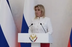 Мария Захарова: Россия продолжает разработку меморандума по Украине