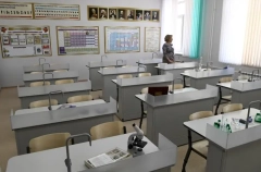 Оборудование для кабинетов физики и химии получат 17 школ Иркутской области