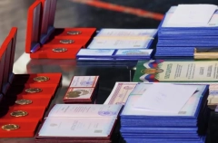 Число медалистов среди выпускников школ Петербурга выросло в 2025г