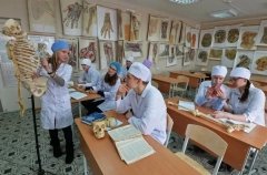 Мурашко: в медицинские вузы уже подано 275 тысяч заявлений от абитуриентов