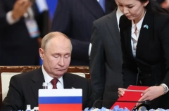 Ушаков: лидеры стран ШОС подпишут Тяньцзинскую декларацию