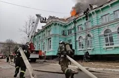 Кардиоцентр горит в столице Приамурья, пациентов и персонал эвакуируют