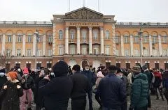 Несанкционированные акции в поддержку оппозиционера Навального прошли в Сибири