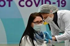 Около 85% учителей на Кубани привились от COVID-19 накануне учебного года