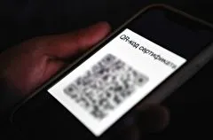 Иркутское Заксобрание поддержало федеральный законопроект о QR-кодах в общественных местах