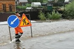 Три участка дорог закрыты на востоке Оренбуржья из-за переливов воды