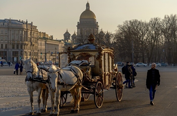 Турпоток в Петербург составит порядка 6 млн человек к концу сентября - прогноз