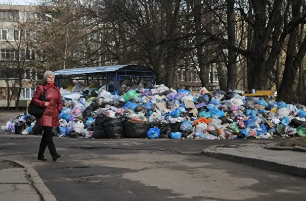 Прокуратура объявила предостережение новосибирскому министру ЖКХ из-за проблем с вывозом мусора