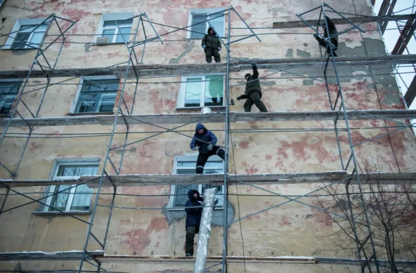 Более 300 многоквартирных домов капитально отремонтировали на Кубани в 2025 году
