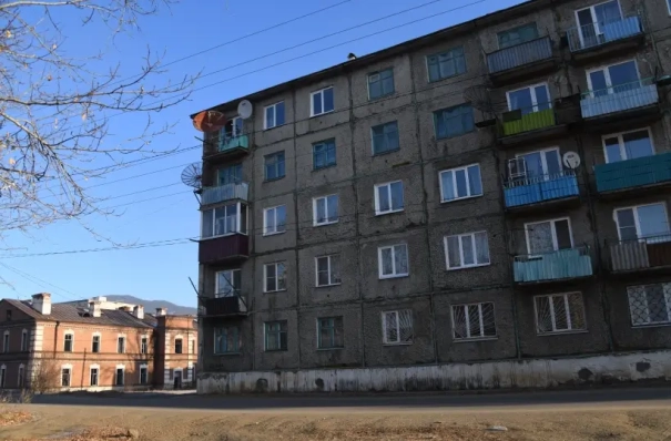 Приангарье выступает за признание хрущевок с неполным каркасом непригодными для жизни