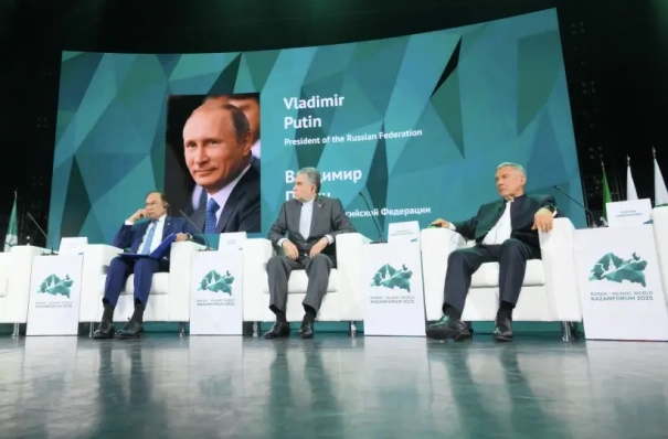 Путин призвал государства исламского мира бороться с терроризмом, экстремизмом сообща