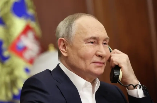 Путин сообщил, что в четверг будет говорить с Трампом