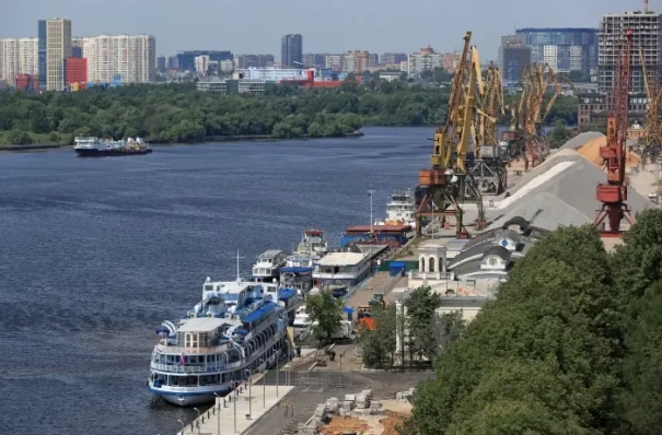 В Москве более 110 тыс. пассажиров отправились в круизы с начала речной навигации