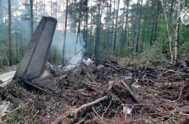 В беде не оставят: семьям погибших при крушении Ан-24 окажут помощь