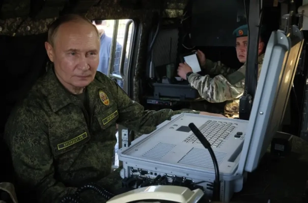 Путин: РФ готова после 5 февраля 2026г соблюдать ограничения ДСНВ в течение года