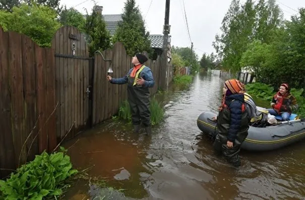 Почти 600 приусадебных участков и три моста подтоплены Подмосковье