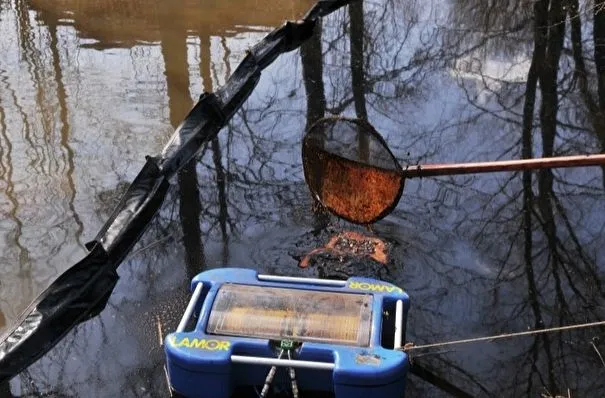 Более 12,5 тыс. кубов водно-топливной смеси собрали в районе разлива топлива под Норильском