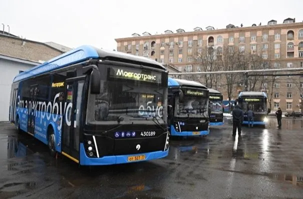 Собянин открыл завод по производству электробусов в Сокольниках