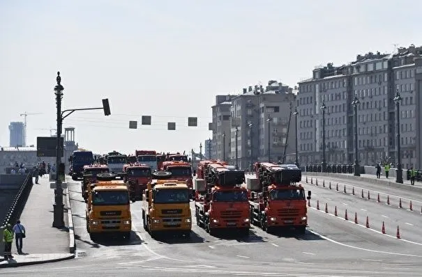 Большой Каменный мост открыли после реконструкции в Москве