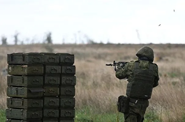 Минобороны РФ: террористы открыли стрельбу на полигоне в Белгородской области, 11 человек погибли, еще 15 ранены