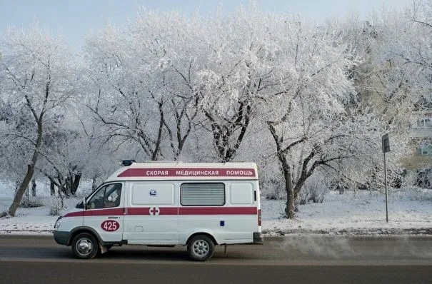 Семь человек пострадали при возгорании вахтового автобуса в Томской области