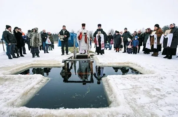 Калининградская епархия РПЦ вновь отказалась от проведения крещенских купаний