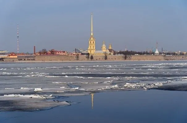 Понедельник стал самым холодным днем февраля в Петербурге