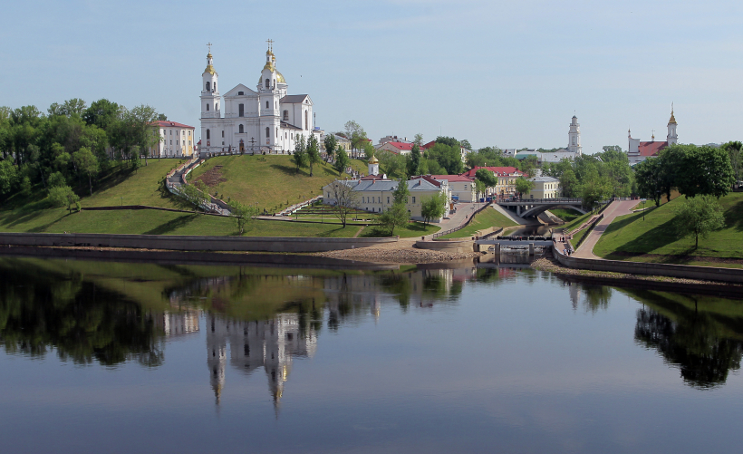 Названа самая популярная страна СНГ для путешествий российских туристов. Фото. Набережная реки Двина в Витебске. © РИА Новости. Андрей Александров