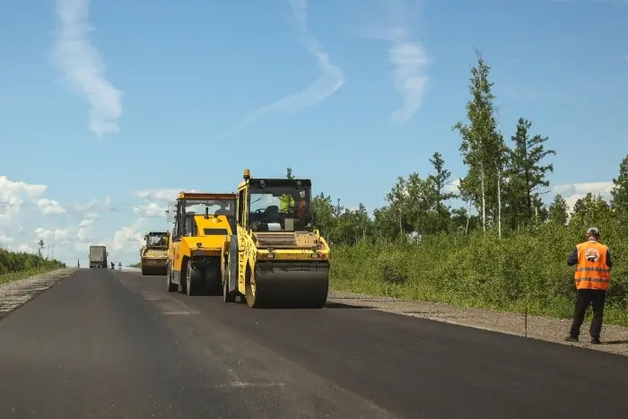 Почти 250 км дорог отремонтировали в 2024 году в Самарской области по нацпроекту. Фото. © РИА Новости. Павел Львов