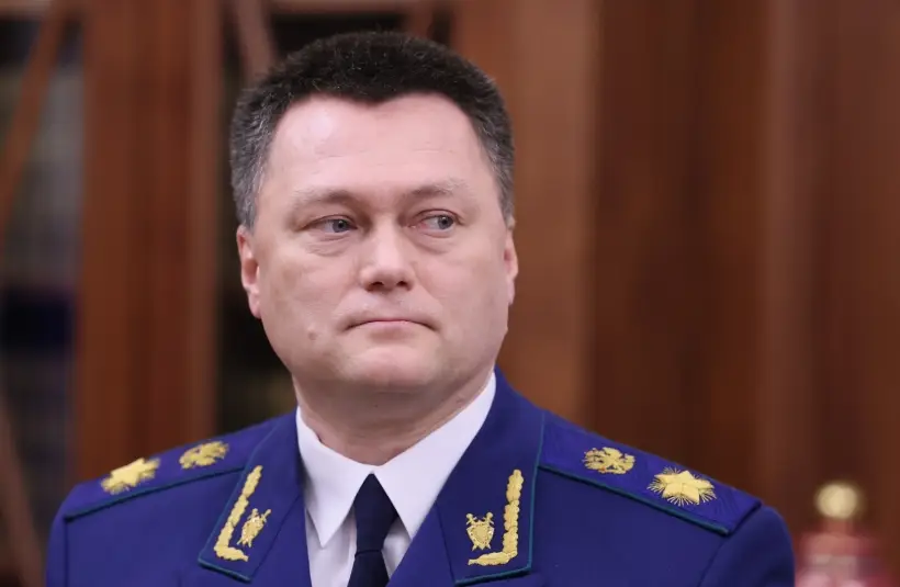 Краснов переназначен на пост генпрокурора РФ - указ президента. Фото. © РИА Новости. Михаил Климентьев