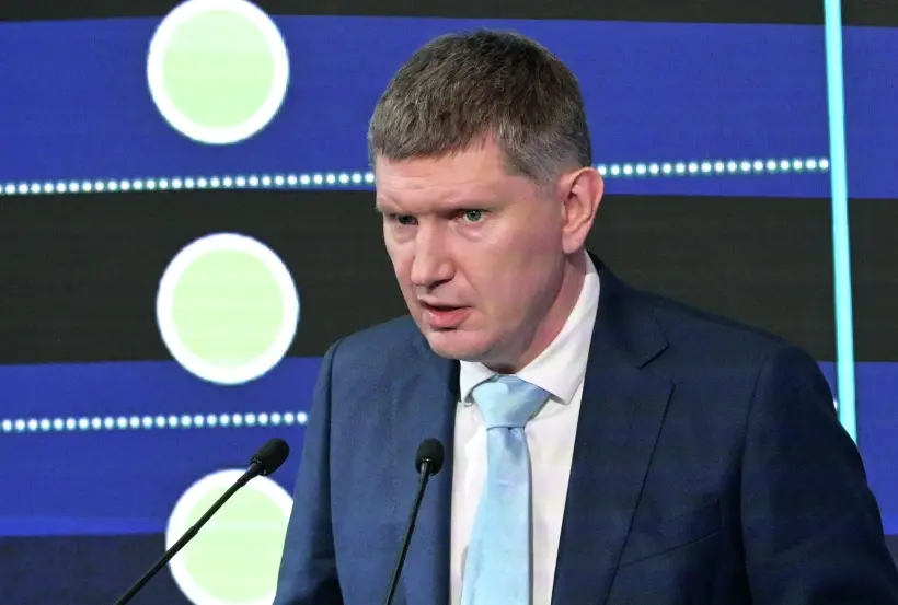 Министр экономического развития РФ Максим Решетников отметил необходимость учитывать интересы потребителей и сохранять разнообразие на рынке. Фото