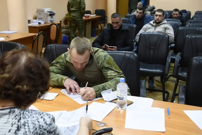 Власти Тульской области введут единый стандарт поддержки участников СВО. Фото. © РИА Новости. Алексей Куденко