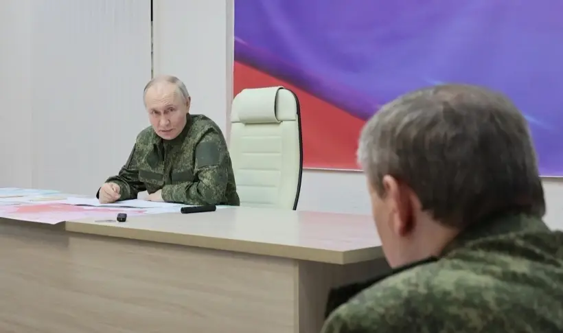 Путин поставил задачу в кратчайшие сроки разгромить противника в Курской области и освободить территорию. Фото. © РИА Новости