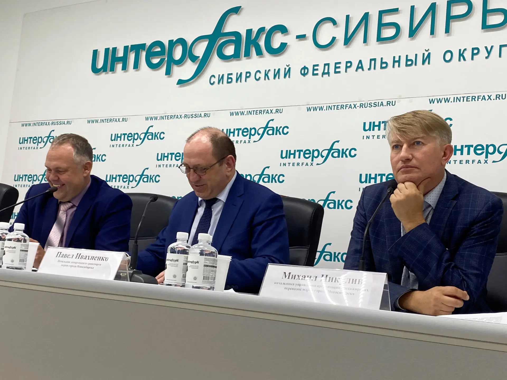 Новосибирские власти к 2030г планируют обновить до 1 тыс. единиц транспорта