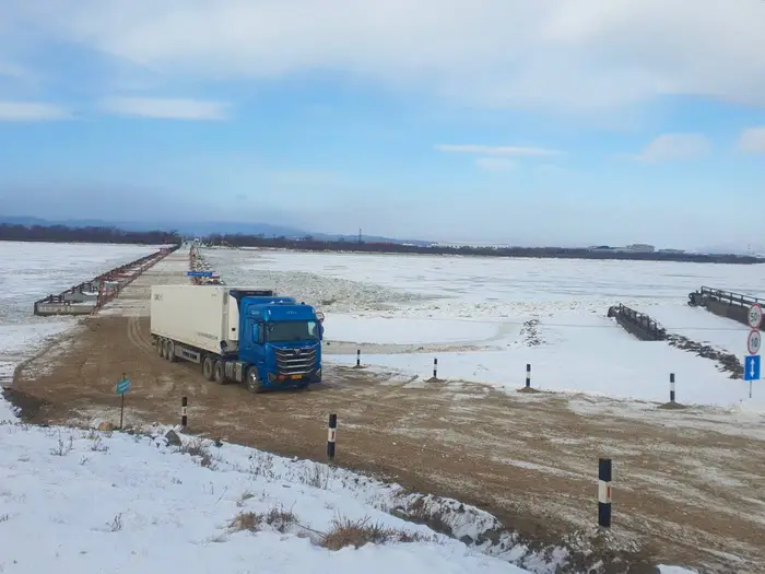 Власти Хабаровского края задумались о строительстве автомобильного моста через Уссури в Китай. Фото. © Пресс-служба министерства транспорта и дорожного хозяйства Хабаровского края. Владислав Щегольковский