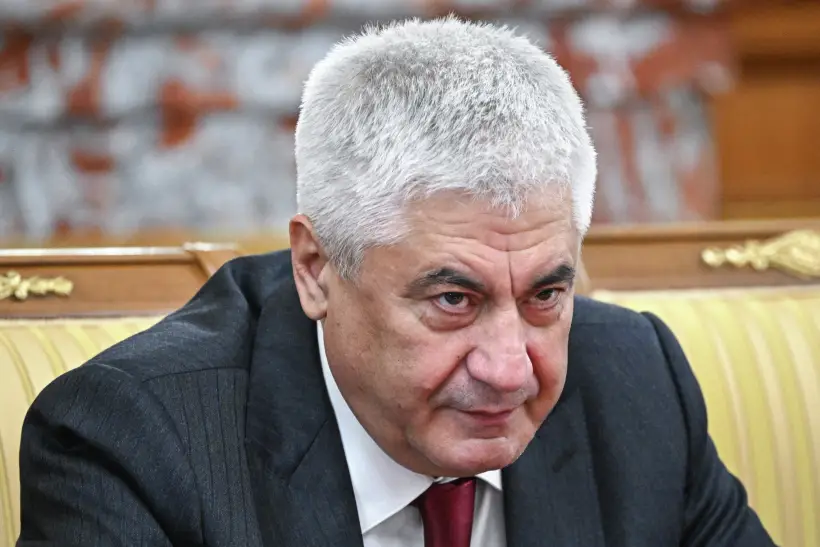 Колокольцев отказался от идеи усложнить механизмы допуска пожилых водителей на дорогу. Фото. © РИА Новости. Сергей Бобылев