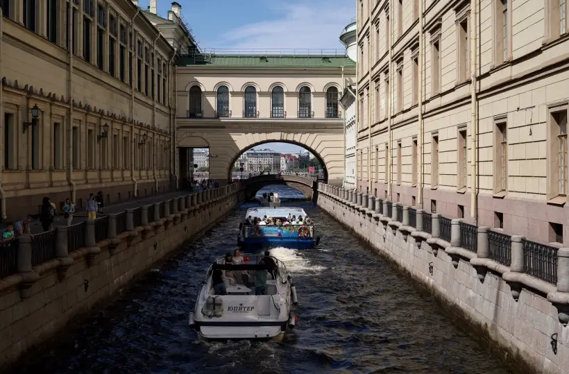 ЦСР прогнозирует рост числа иностранных туристов в РФ на 20% этим летом. Фото. © РИА Новости. Алексей Даничев